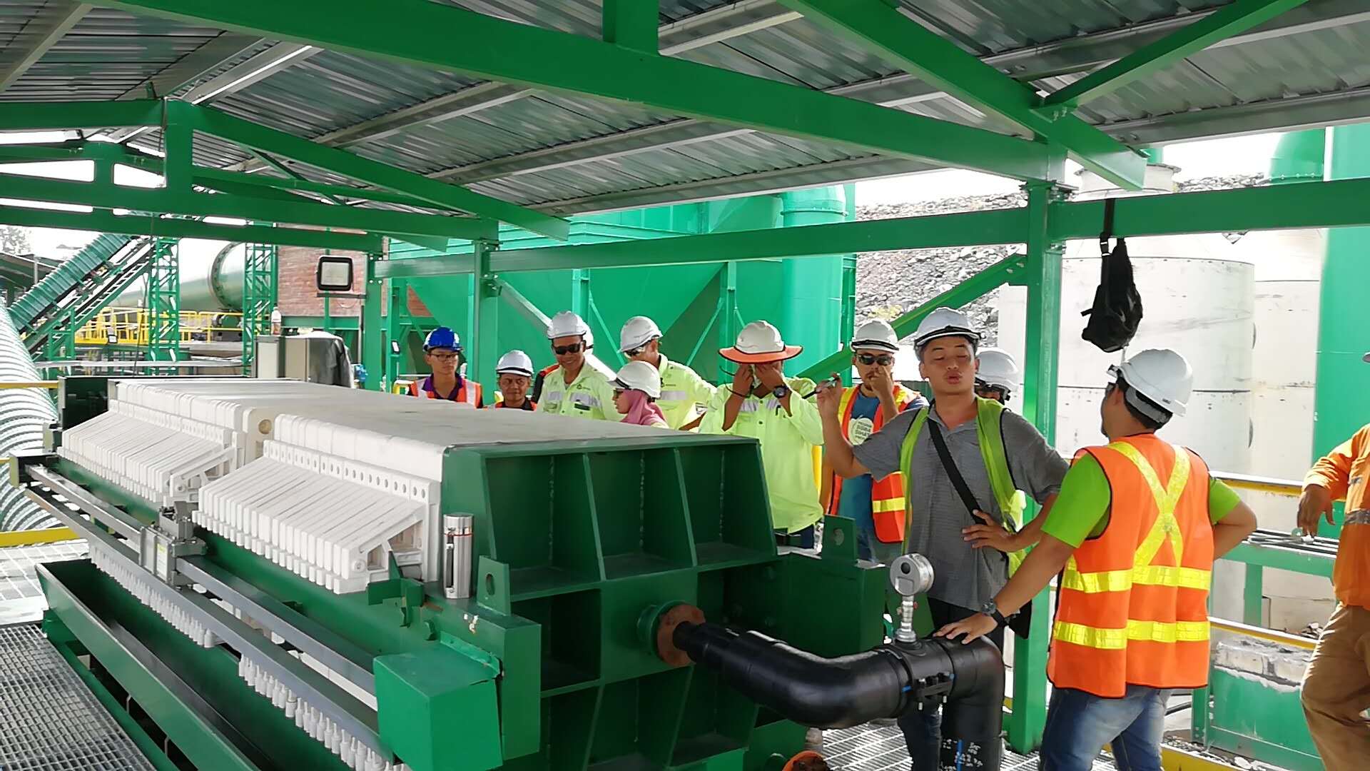 板框壓濾機(jī)進(jìn)行過(guò)濾工序中結(jié)構(gòu)精密性